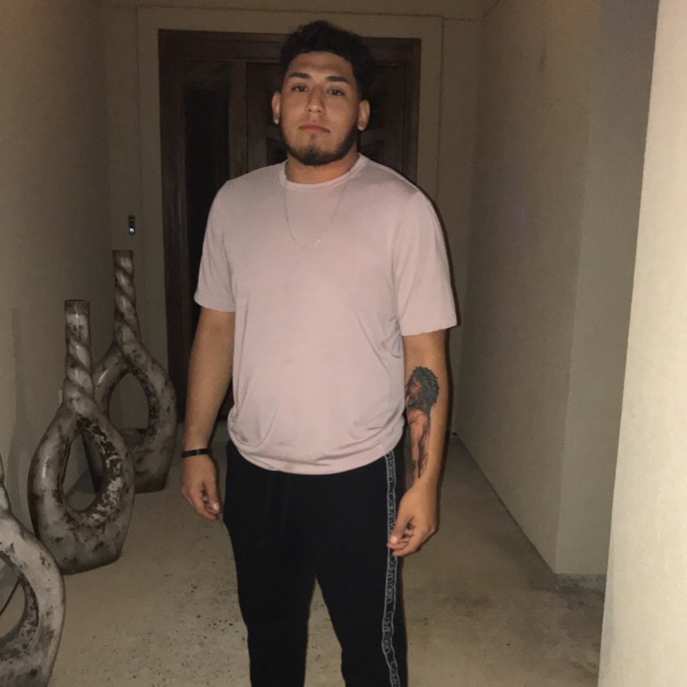 Meet your Posher, Jose